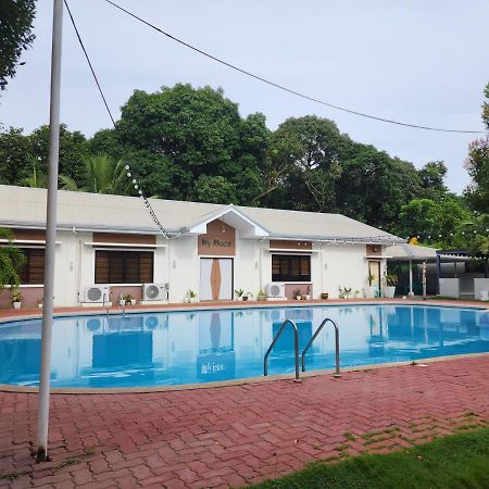 My Place Resort & Pavilion Balayan Exterior photo